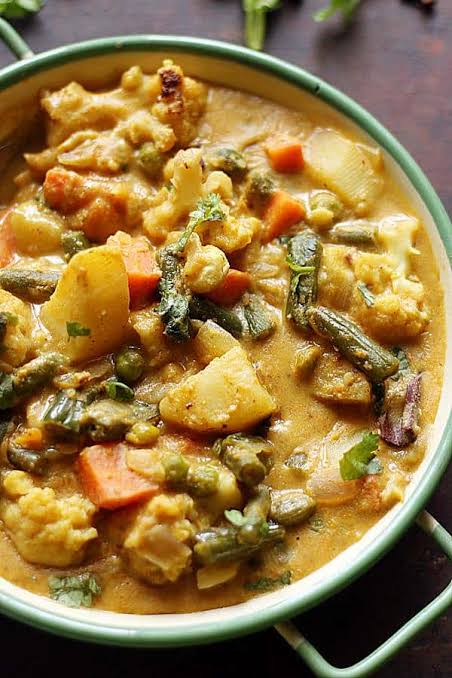 Vegetable korma