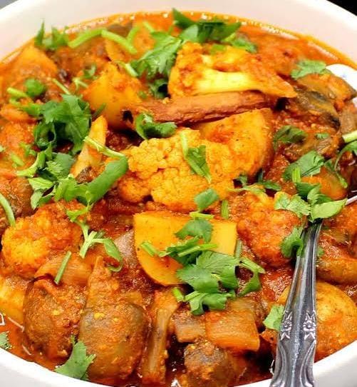 Vegetable vindaloo
