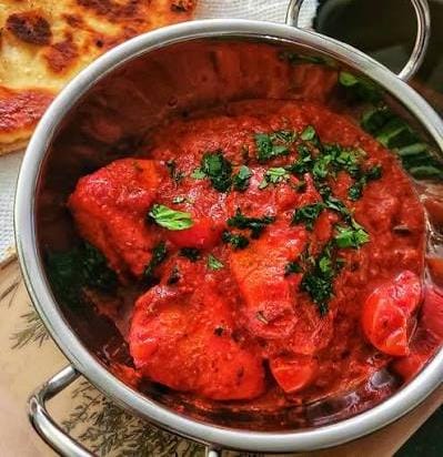 Chicken tikka pathia