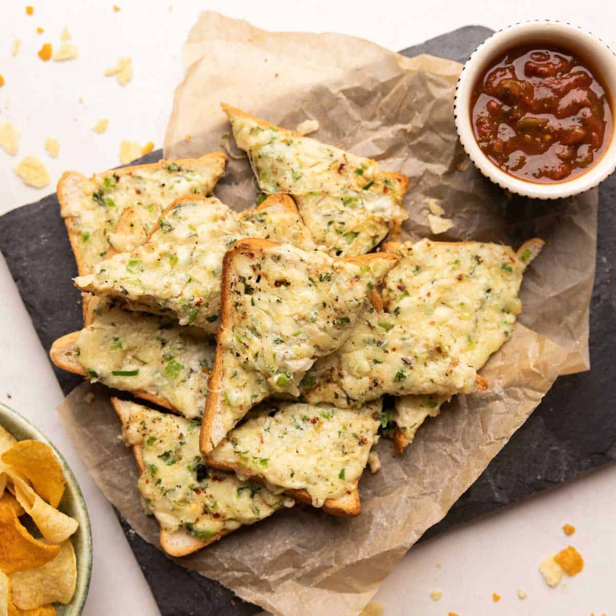 Cheese and chilli bread